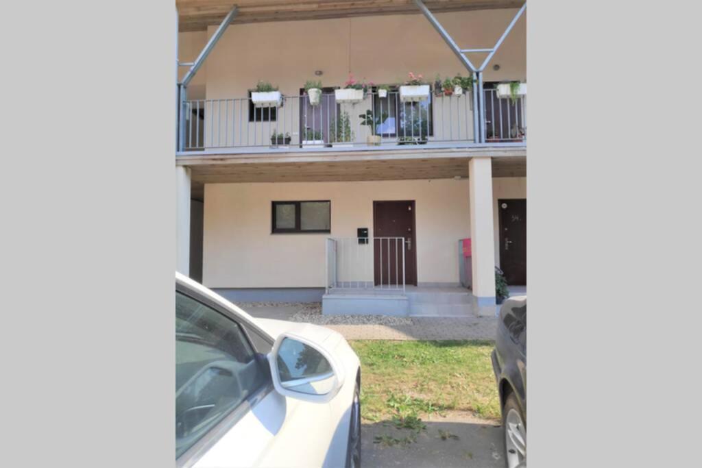 Dzivoklis Gimenei 100 Metri No Juras Apartment Jūrkalne Exterior foto
